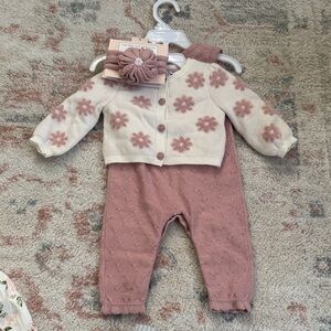 Cupcakes & Cashmere Pink Floral Baby Set 3-6 Month Baby Girl